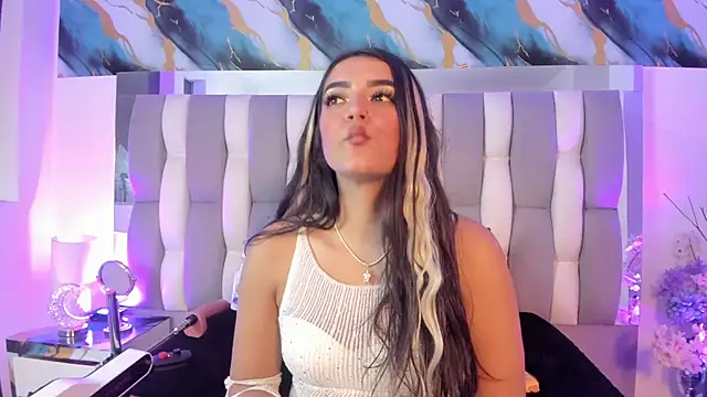 IsaDiiaz webcam