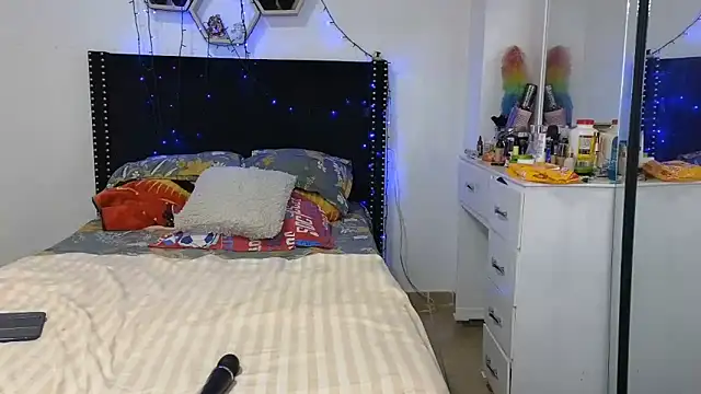 charlotte_077 webcam