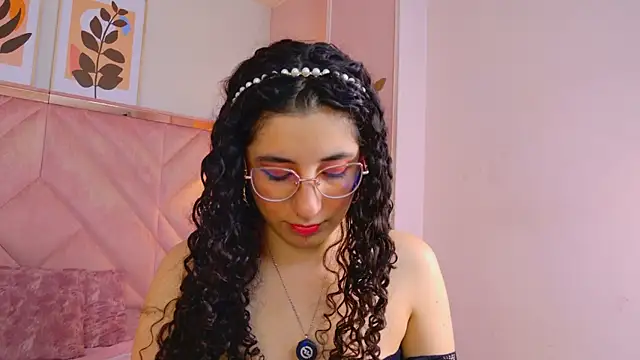 DemiJones_ webcam