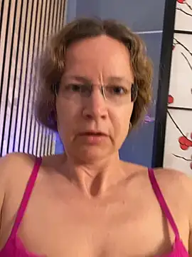 annikarose - AnnikaRose's free webcam - UK Sex Cams