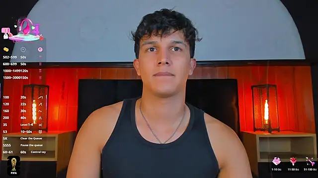 Leo_Savage_ webcam