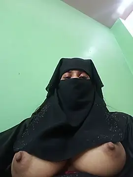 Aafreen_36 live cam on StripChat