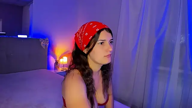 Laura_Leee webcam