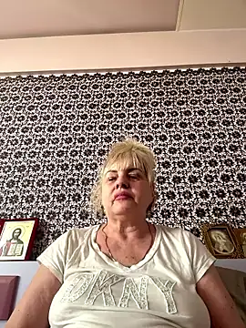 Watch AnastasiaGrey777 live on EroticFlix - High definition streams