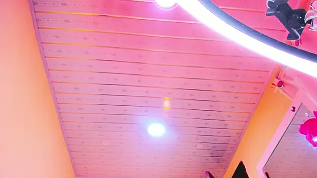 Julia_Haye webcam