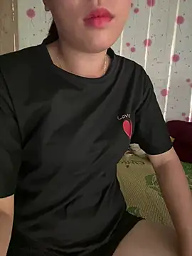 DoliceGirl2k webcam