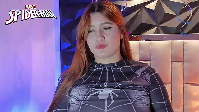 megan_whitee__ webcam