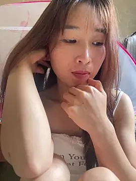 Watch oneyou_400 live on EroticFlix - High definition streams