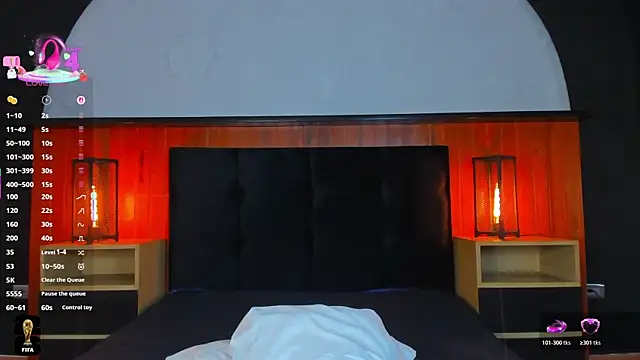 Leo_Savage_ webcam