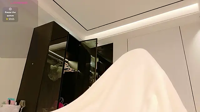 nyxxfire webcam