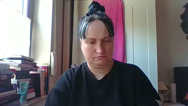 Watch _squirty_cum_lady_ live on EroticFlix - High definition streams