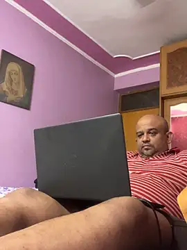 Dick_6inches_Delhi webcam