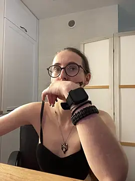 MartiniiSelenna webcam