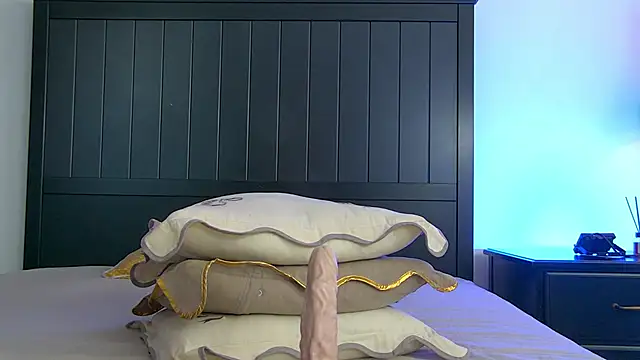 Yanira_Muslim webcam