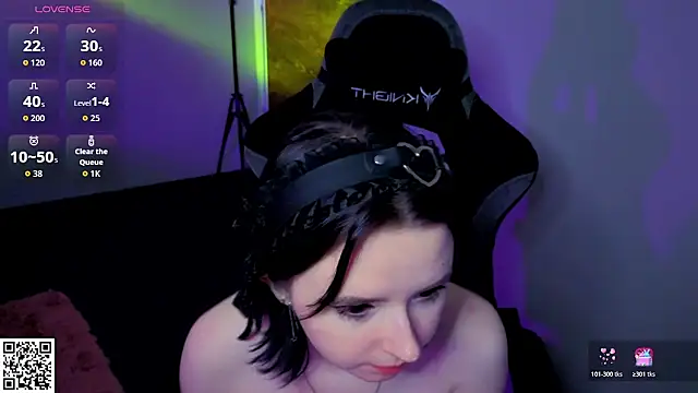 Nora_Failure webcam
