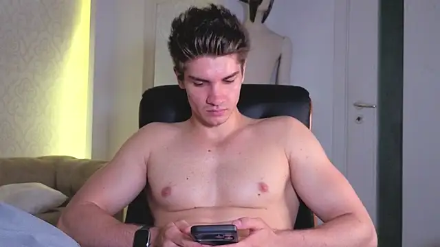 MaxKaiden webcam