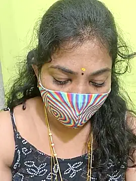 Tamil_Mithra webcam