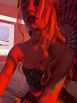 Angel-Lewd-Cakel webcam