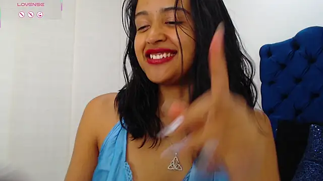 Lili666_ webcam