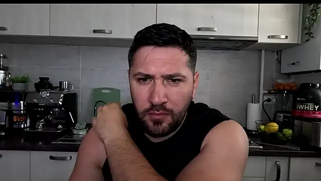 Gold_Alpha_Boy webcam