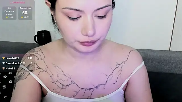 Dark_Moni