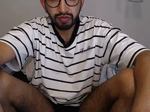 thomass1018 webcam