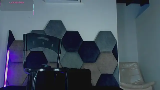 Latrellx7 webcam