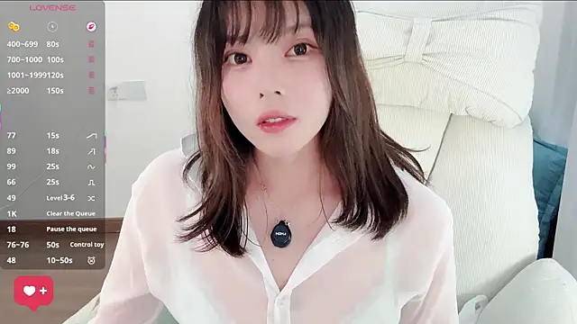 peachy_kiss (F young) - 脱衣舞