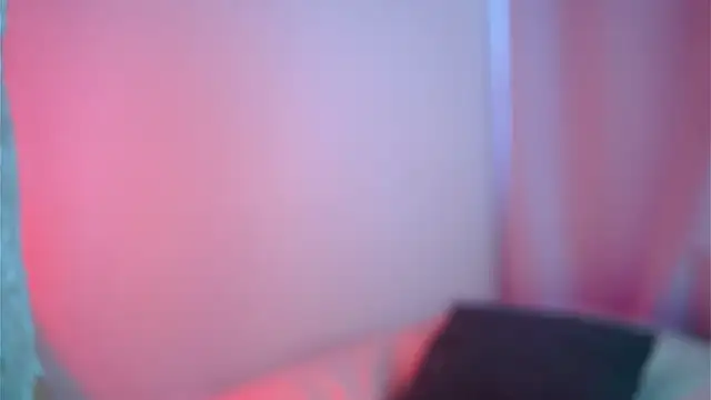 ClarineCasebolt webcam