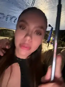 lindaandtony (Ask my age) - Fuck street 🍑👅🍆💦🤤