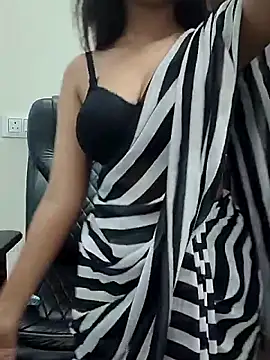 Watch Lavanya_jaan live on EroticFlix - High definition streams