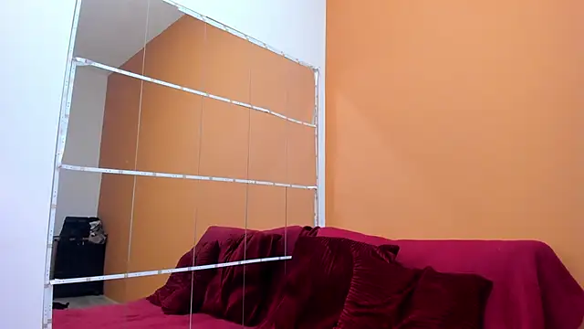 Watch b3cky_ live on EroticFlix - High definition streams