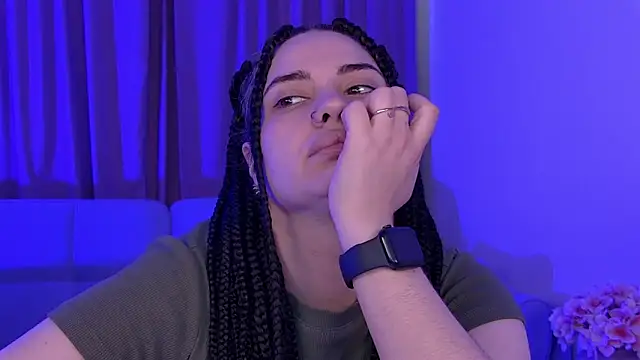 AdrianaToress webcam