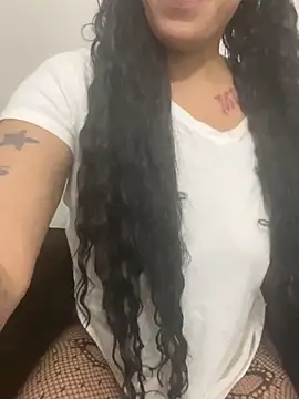 Desirae_Luciano