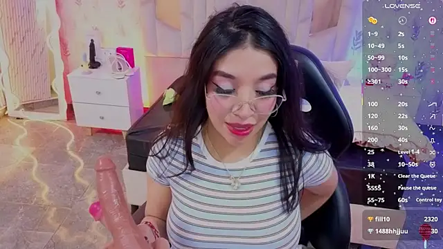 Watch MARIANA_TAY1 live on EroticFlix - High definition streams
