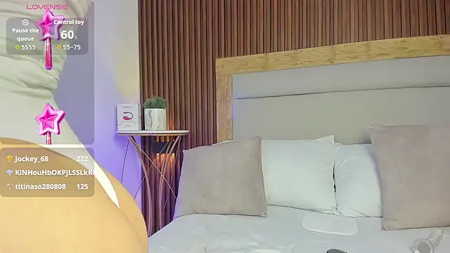 Watch wendy_jonnes live on EroticFlix - High definition streams