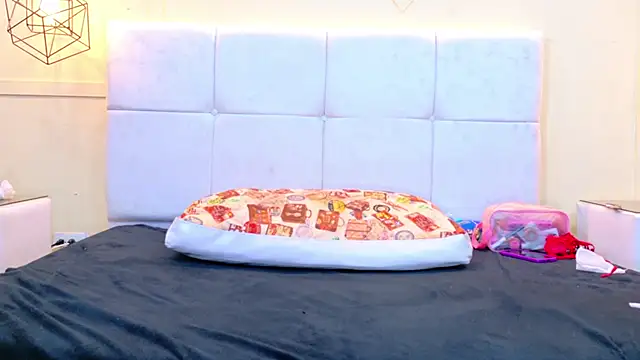 Salome_Moonn webcam