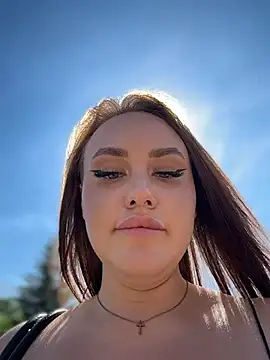 KiraSunshine webcam