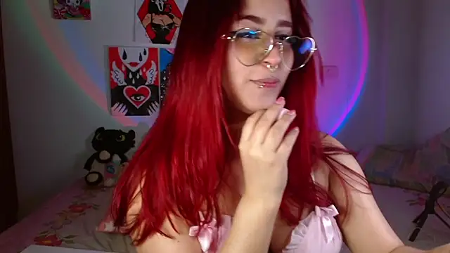 chloe_roxy webcam