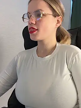 KimEvanss webcam