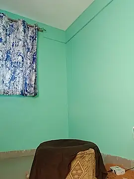 lightskinbae's live room