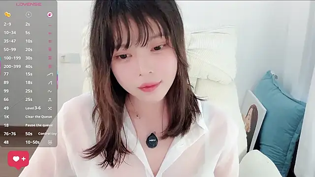 peachy_kiss (F young) - 脱衣舞