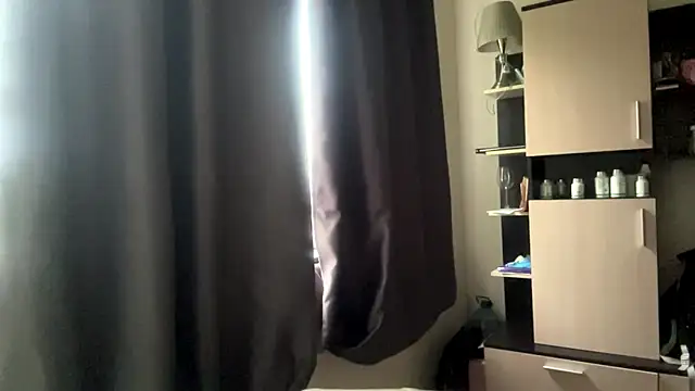 AquilineOrites webcam