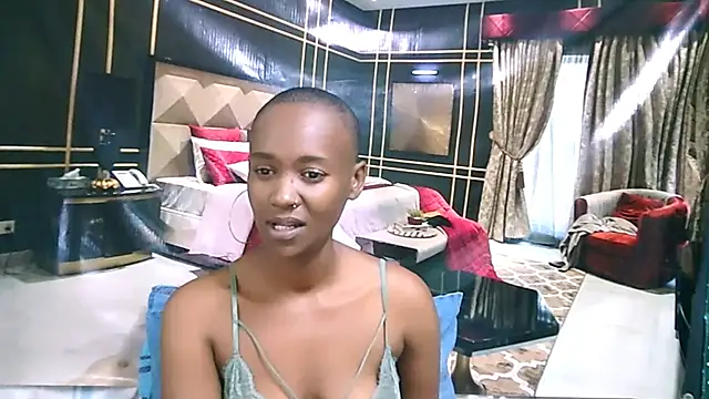 EbonyOlive69 webcam