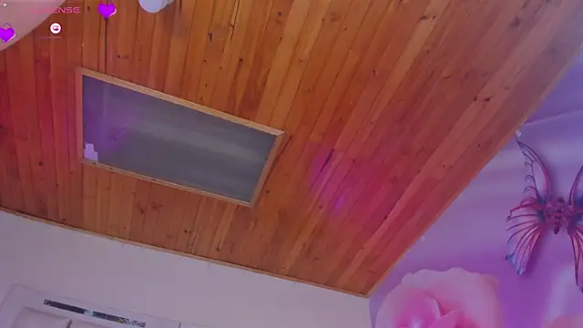 emili_clark webcam
