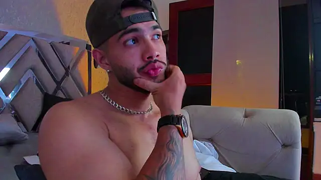 Vincentblack webcam