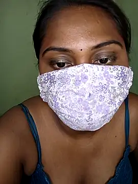 MISS_MADHURIBABY webcam