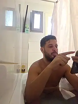 husbandandwifetobe webcam