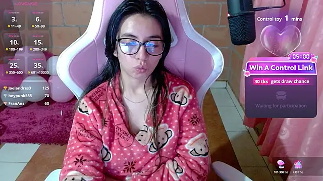 Watch Maggie_Fox3 live on EroticFlix - High definition streams