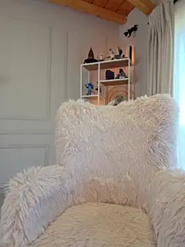 ellaxxstar webcam